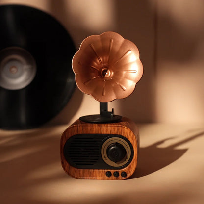 Gramophone Themed Bluetooth Speaker.